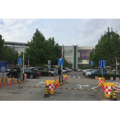 永旺國(guó)際商城購物中心